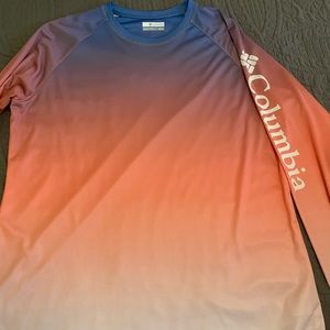 Columbia ombré long sleeve shirt